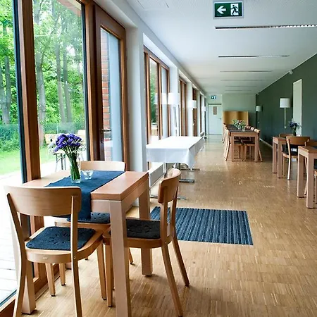 מלון Umwelt Bildungszentrum