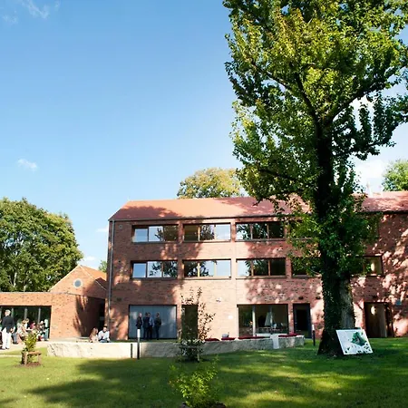 מלון Umwelt Bildungszentrum *